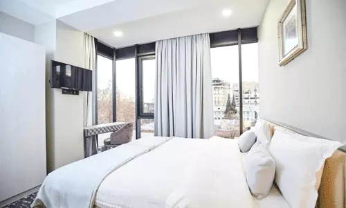 هتل بروس گاردن تفلیس